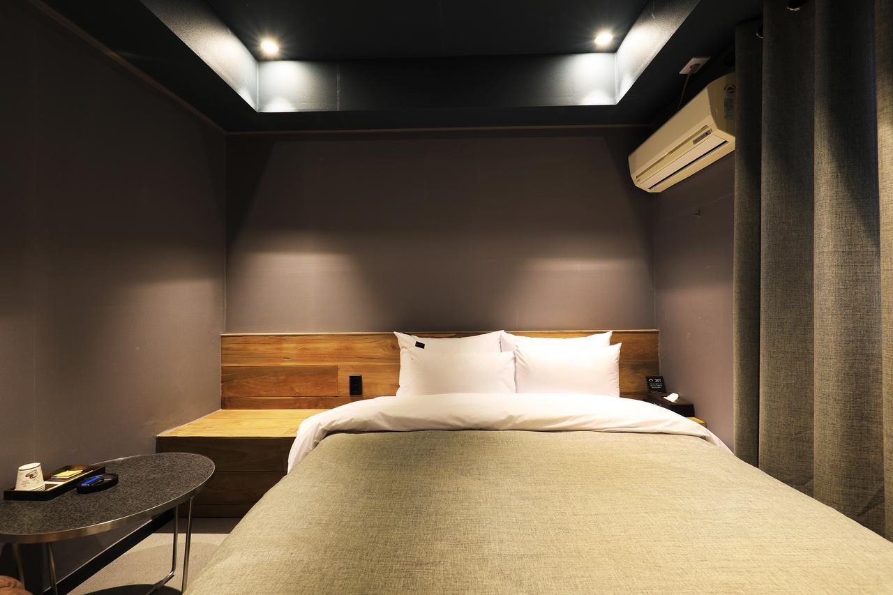 Rainbow Hotel Yongsan Seoul Exterior photo